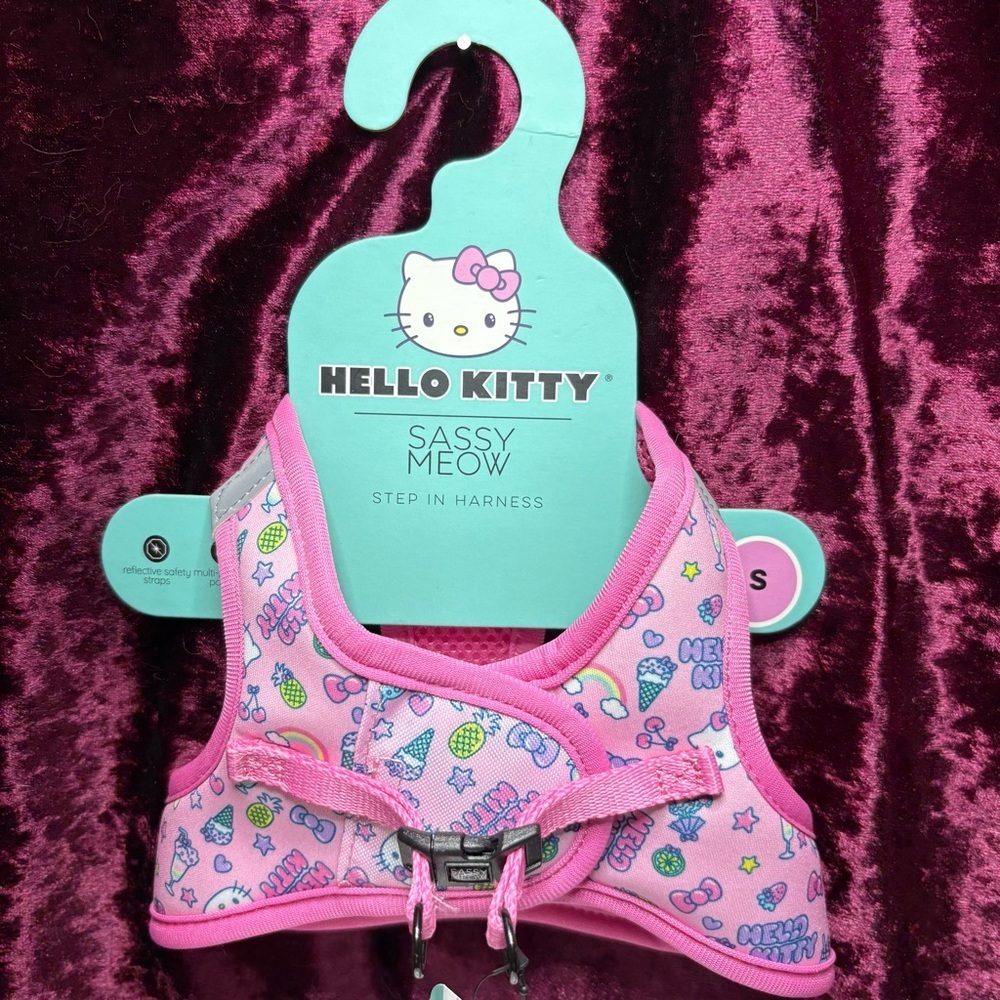 Sassy Meow Sanrio Hello Kitty SMALL Cat Dog Pink Collar Leash & Harness - Picture 9 of 12